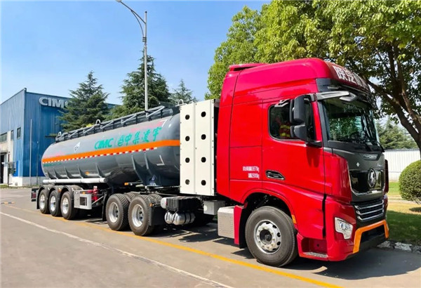 老哥俱乐部CNG侵蚀品液罐车