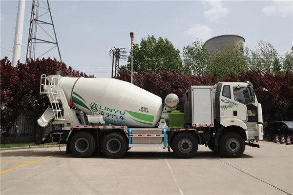 中集老哥俱乐部新能源搅拌车